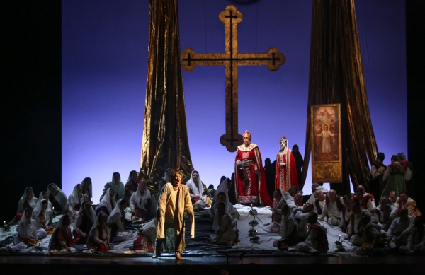 On the photo Kostadin Andreev in the role of Angel, Angel Hristov – The King and the Chorus of the Sofia Opera